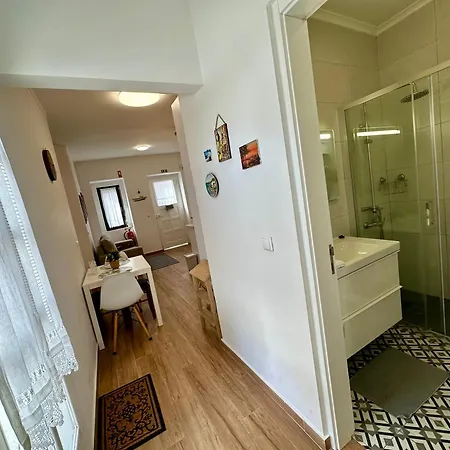 Best 72 - A Casinha Azul Do Visconde Casa de Férias Peniche